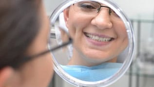 οδοντικά εμφυτεύματα